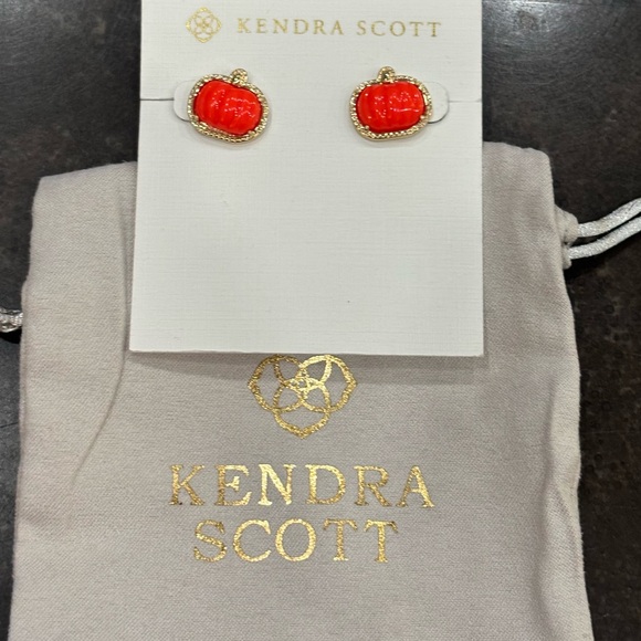Kendra Scott pumpkin stud earrings - Picture 3 of 6